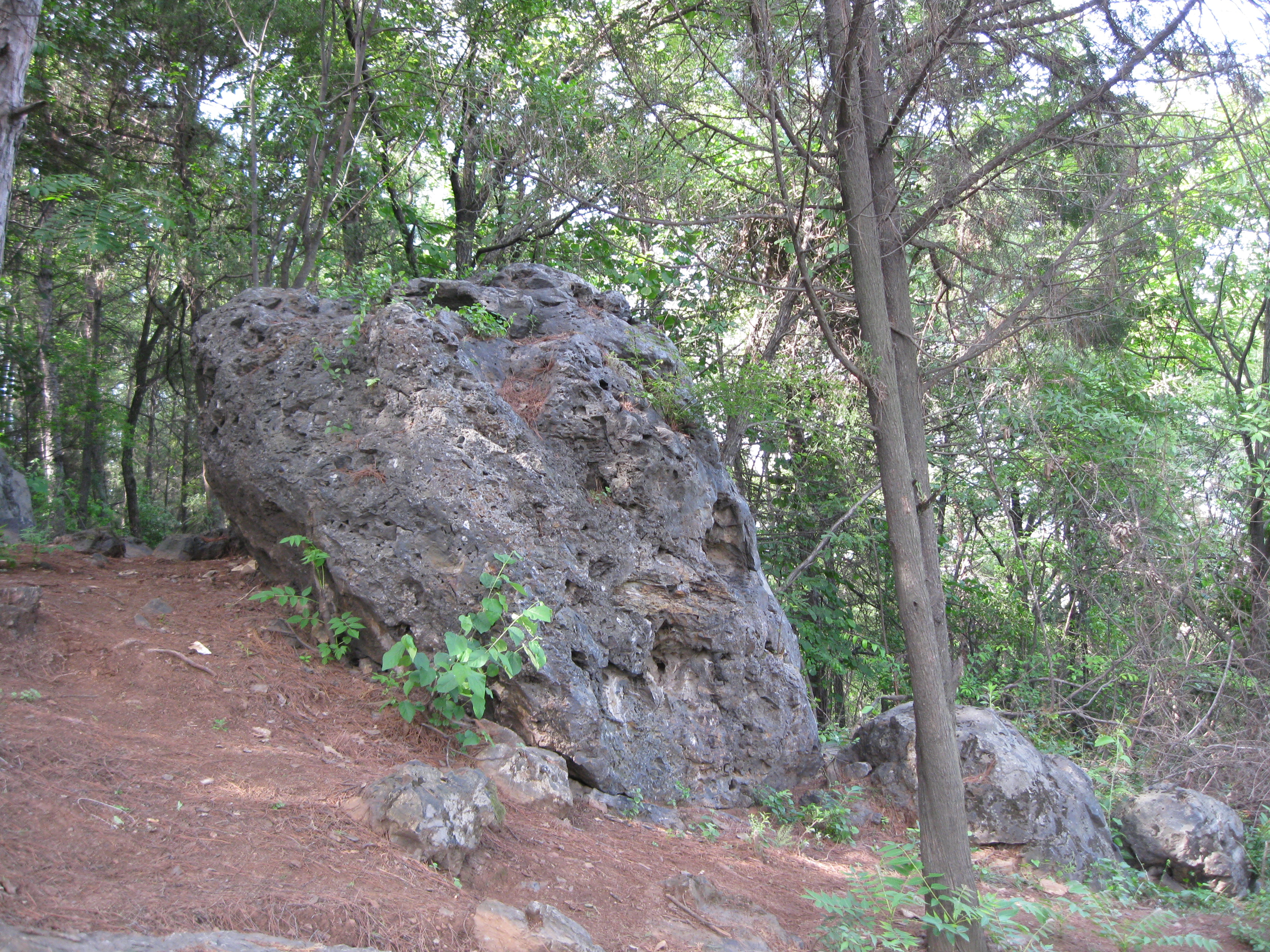 元好问与西峡寺山