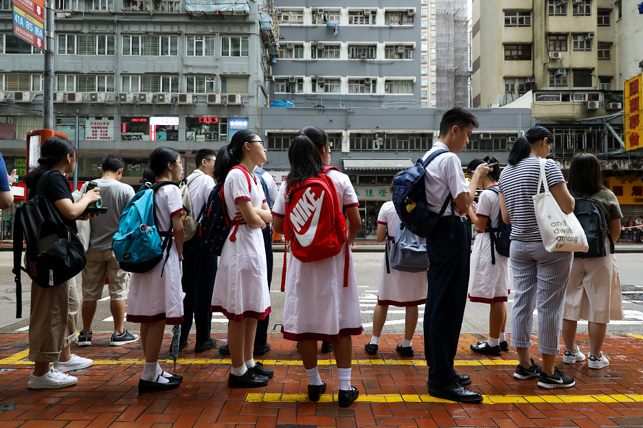 香港教育局全港学校明至周日继续停课