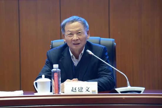 服务"一带一路" 第四届"法治河南青年论坛"举行