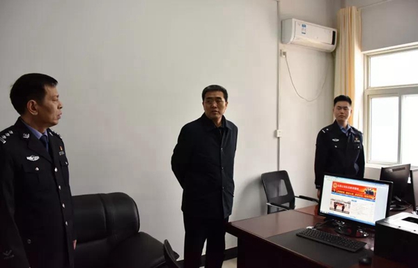 张怀德到县公安局调研政法队伍教育整顿工作