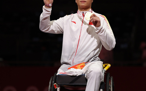 李豪为中国队夺东残奥首金